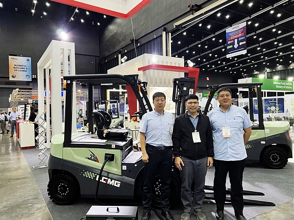 New Electric Power! LGMG Makes a Splash at LogiMAT Southeast Asia