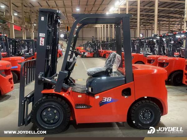 Philippines - 7 Units HELI CPCD38 & 2 Units HELI CPCD60 Forklift