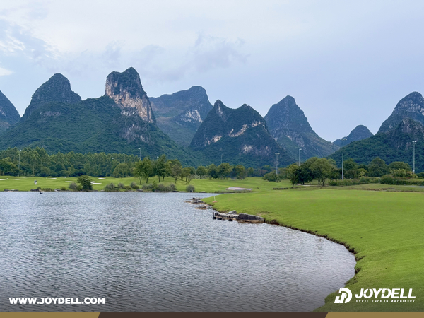 JOYDELL Team Explores Guilin on Annual Team-Building Trip