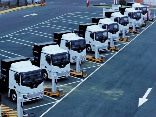 XCMG Leads China’s New Energy Heavy Truck Market in First Half of 2026