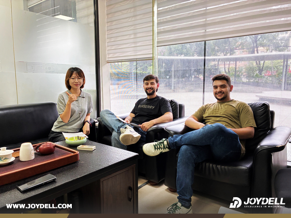 Colombia Clients Visited JOYDELL Office & CATERPILLAR Factory