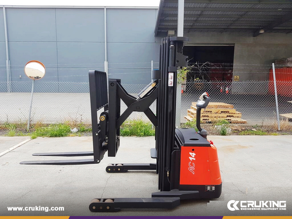 HELI CQDH14-850 Electric Reach Truck