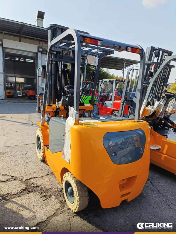 America- 1 unit JAC CPD25 Forklift