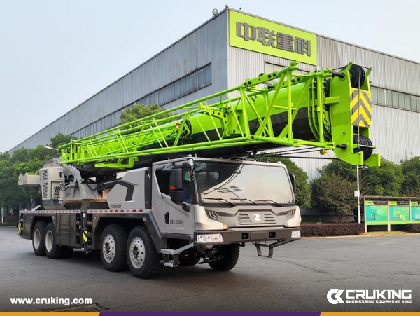 Romania - 1 unit ZOOMLION ZTC700V562-2 truck crane