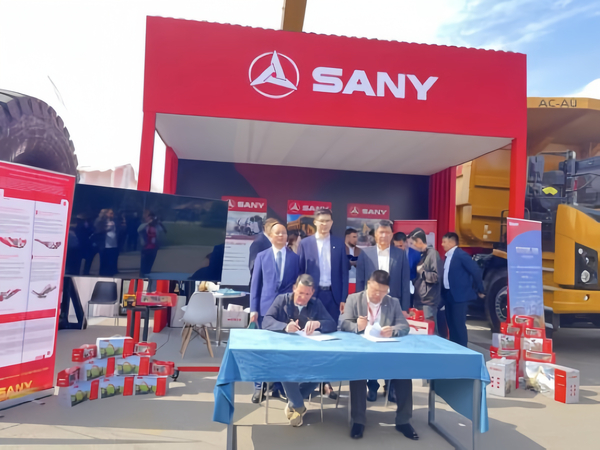 SANY's Kazakh Exhibition Ends Successfully